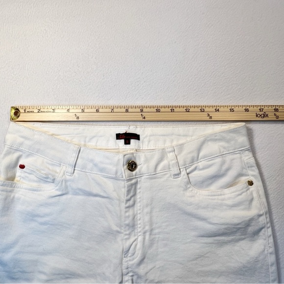 Sofia Vegara Shorts Denim White Bermuda Size 8 Five Pocket Stretch - Picture 8 of 11